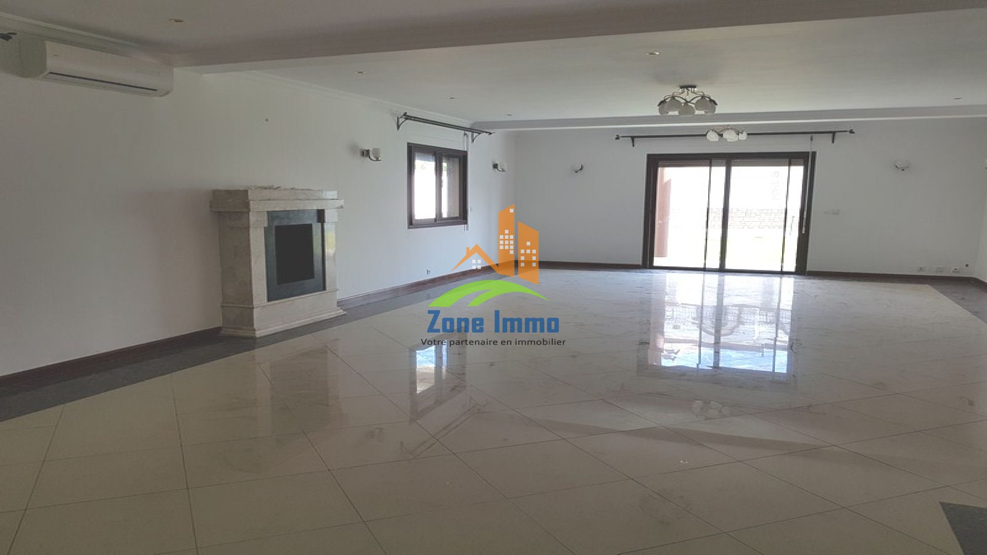 http://www.zoneimmo-mada.com/web/uploads/2019/09/05/1567701377_1_50258_large.jpg