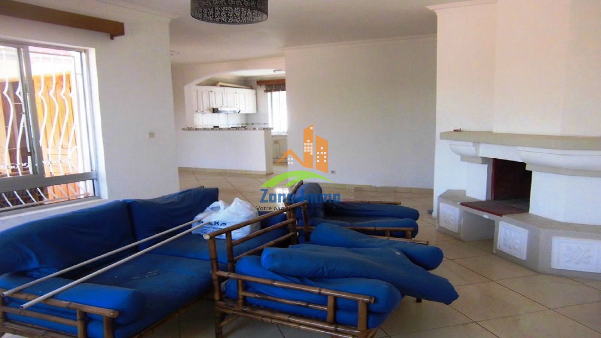 https://www.zoneimmo-mada.com/uploads/2017/02/23/a-louer-villas-basses-f5-securisees-au-choix-a-ambatobe-1492616829_1_52645_large.jpg