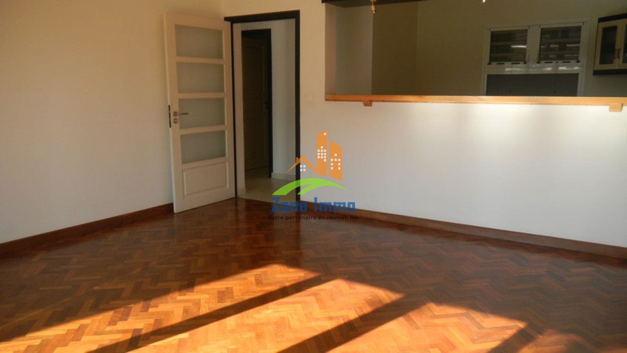 https://www.zoneimmo-mada.com/uploads/2017/07/21/a-vendre-bel-appartement-t2-a-tanjombato-1500641675_1_19130_large.jpg