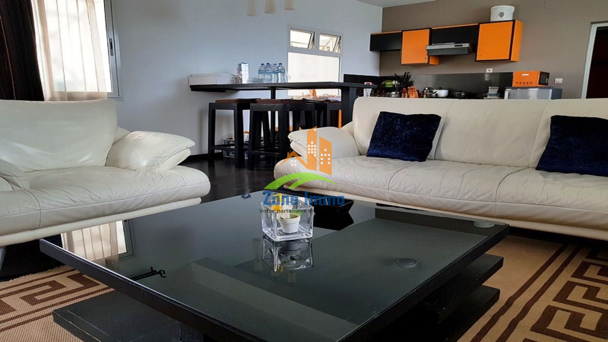 https://www.zoneimmo-mada.com/uploads/2017/11/06/a-louer-appartement-t2-meuble-et-securise-au-lotissement-b-ivandry-1545143081_1_21744_large.jpg