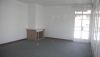 https://www.zoneimmo-mada.com/uploads/2018/04/20/a-louer-appartement-t4-a-usage-mixte-a-antsahavola-1524499596_1_38775_medium.jpg