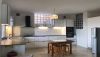 https://www.zoneimmo-mada.com/uploads/2019/04/07/a-louer-appartement-t3-meuble-a-ambatobe-1787564907_3_90917_medium.jpeg
