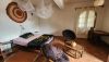 https://www.zoneimmo-mada.com/uploads/2019/08/04/a-louer-appartement-t3-meuble-ou-studio-meuble-a-talatamaty-1777628902_6_95623_medium.jpg