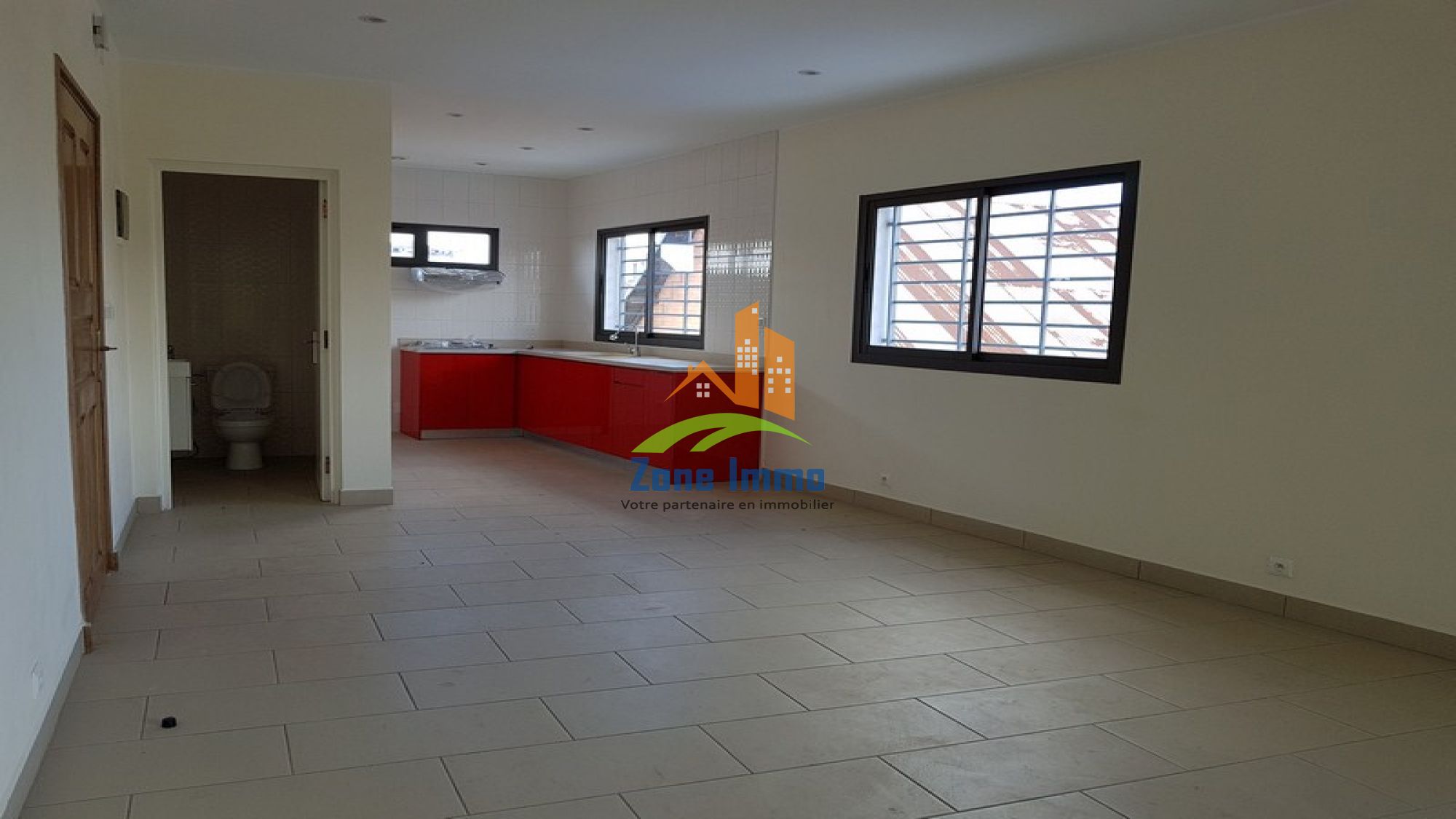 https://www.zoneimmo-mada.com/uploads/2020/04/15/a-louer-appartements-t3-climatises-en-centre-ville-tsaralalana-1587039557_1_99038_large.jpg
