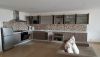 https://www.zoneimmo-mada.com/uploads/2020/07/21/a-louer-charmant-appartement-t2-meuble-et-equipe-a-ankorondrano-1595347753_4_95675_medium.jpg