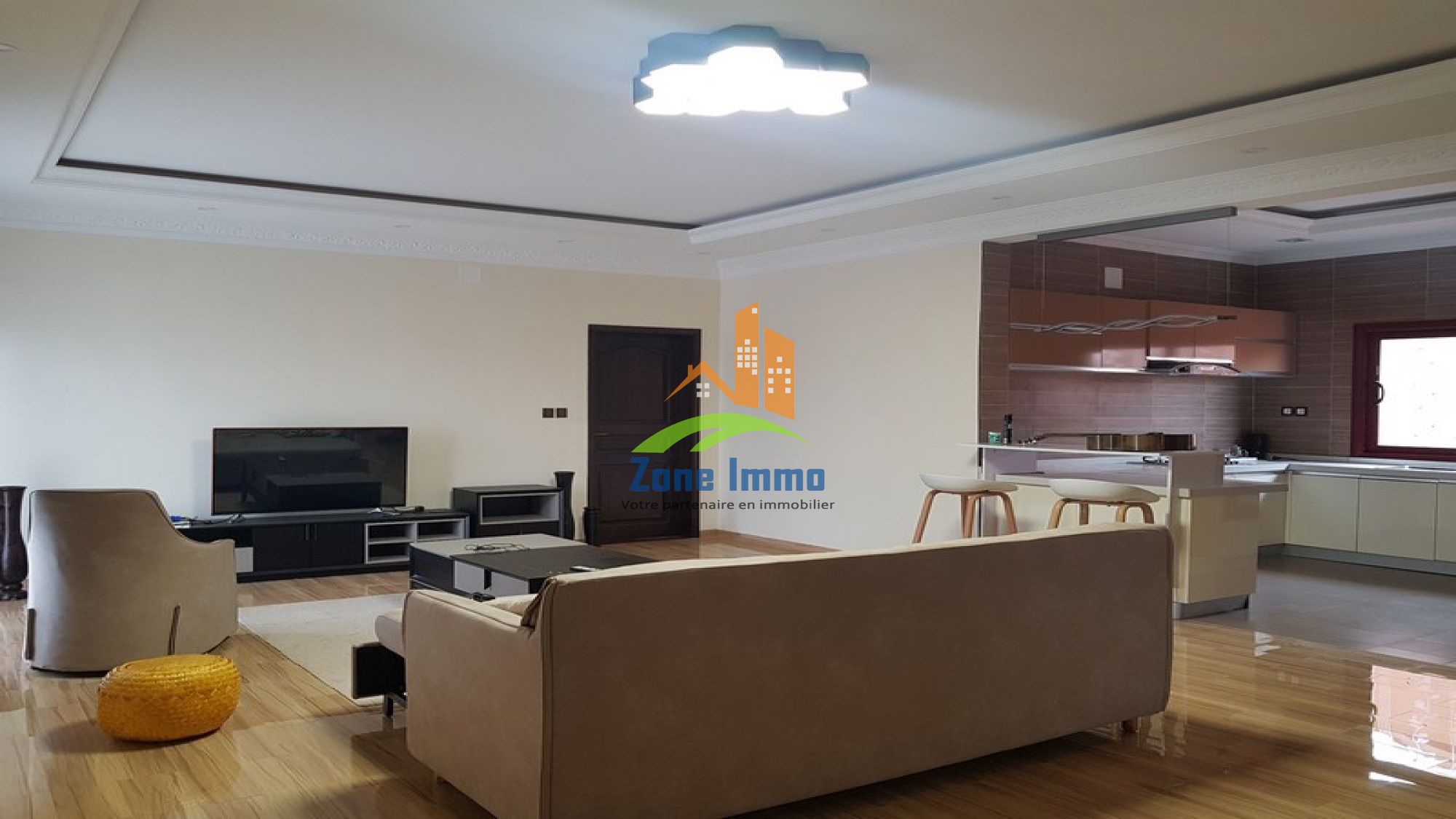 https://www.zoneimmo-mada.com/uploads/2021/01/06/a-louer-appartement-t4-securise-meuble-ou-nu-a-ambohibao-1609957166_1_29027_large.jpg