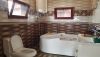 https://www.zoneimmo-mada.com/uploads/2021/01/06/a-louer-appartement-t4-securise-meuble-ou-nu-a-ambohibao-1609957180_9_40835_medium.jpg