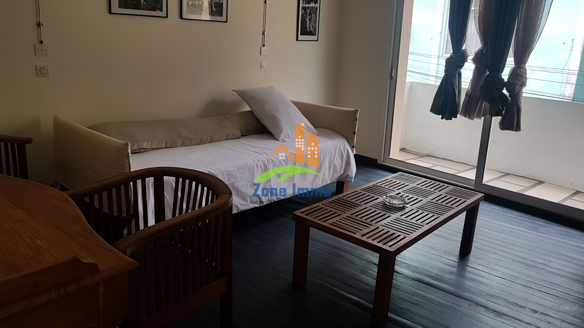 https://www.zoneimmo-mada.com/uploads/2021/11/08/a-louer-appartement-t2-meuble-en-centre-ville-a-isoraka-1643383987_1_69970_large.jpg