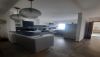 https://www.zoneimmo-mada.com/uploads/2022/02/07/a-louer-appartement-t4-meuble-a-05minutes-a-pied-du-lft-a-ambatobe-1782241309_2_16028_medium.jpeg