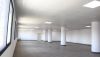 https://www.zoneimmo-mada.com/uploads/2022/04/21/a-louer-open-space-showroom-magasin-bureau-local-professionn-andraharo-1650546192_1_55224_medium.jpeg