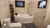 https://www.zoneimmo-mada.com/uploads/2023/03/20/a-louer-villa-basse-f4-meuble-une-f2-salle-ankadivory-talatamaty-1681380959_8_72223_medium.jpg