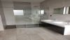 https://www.zoneimmo-mada.com/uploads/2023/03/27/a-louer-villa-f4-meublee-ou-vide-securisee-et-ankadimbahoaka-1679899041_8_40524_medium.jpg