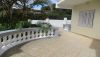 https://www.zoneimmo-mada.com/uploads/2023/04/19/a-louer-ravissante-villa-f6-a-02-etages-a-ankerana-1684328961_8_65438_medium.jpg
