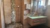 https://www.zoneimmo-mada.com/uploads/2023/05/01/a-louer-appartement-t5-meuble-avec-generateur-et-cuv-androhibe-1684180782_6_47665_medium.jpg