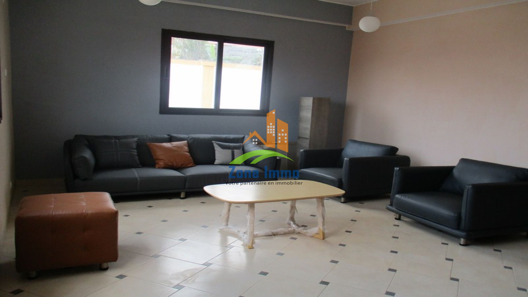 https://www.zoneimmo-mada.com/uploads/2023/05/15/a-louer-appartement-t2-meuble-ou-nu-a-pied-mahakaka-ambatobe-1684157509_2_55540_large.jpg