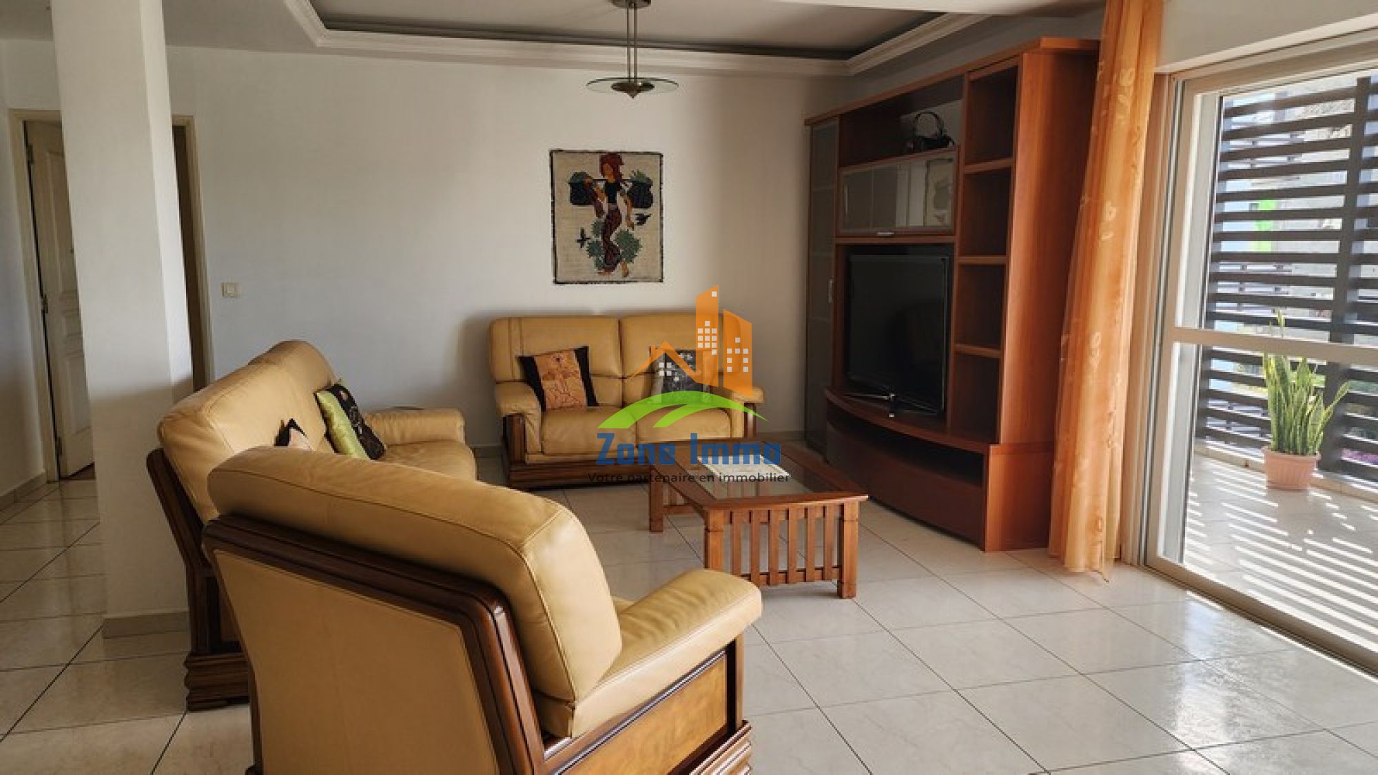 https://www.zoneimmo-mada.com/uploads/2023/06/22/a-louer-spacieux-appartement-t4-entierement-equipe-sur-ivandry-1687446164_1_26947_large.jpg