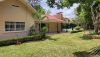 https://www.zoneimmo-mada.com/uploads/2023/07/20/a-louer-villa-basse-f5-avec-piscine-et-grand-jardin-a-pied-ambatobe-1709124496_1_95833_medium.jpg