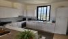 https://www.zoneimmo-mada.com/uploads/2023/11/28/a-louer-appartement-t4-nu-andrononobe-analamahitsy-1701178180_3_81228_medium.jpg