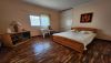 https://www.zoneimmo-mada.com/uploads/2024/08/05/a-louer-magnifique-villa-basse-f5-avec-gra-ambatolampy-tsimahafotsy-1722857985_6_66429_medium.jpg