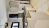 https://www.zoneimmo-mada.com/uploads/2024/09/17/a-louer-appartement-t4-securise-meuble-ou-nu-a-ivandry-1726595421_3_2318_medium.jpg