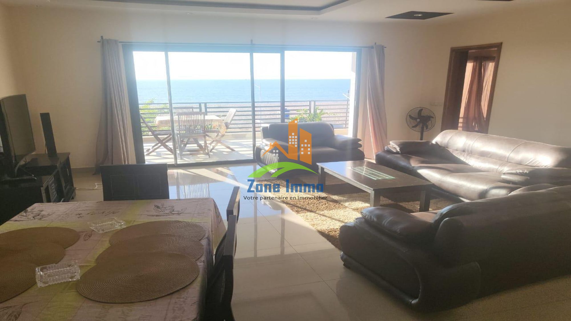 https://www.zoneimmo-mada.com/uploads/2024/10/01/a-louer-appartement-t4-nu-ou-meuble-avec-vue-sur-mer-mahajanga-1727810945_1_91223_large.jpeg
