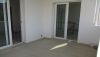 https://www.zoneimmo-mada.com/uploads/2024/10/16/a-louer-appartements-t4-securises-au-c-ambatoroka-ambany-1729085720_8_30366_medium.jpg