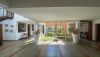 https://www.zoneimmo-mada.com/uploads/2024/11/09/a-louer-villa-f6-avec-piscine-chauffee-et-grand-jardin-sur-ivato-1731137471_6_23960_medium.jpg