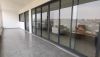 https://www.zoneimmo-mada.com/uploads/2025/01/16/a-louer-appartements-t4-securises-nus-ou-meubles-a-androhibe-1737023848_2_36337_medium.jpeg