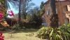 https://www.zoneimmo-mada.com/uploads/2025/10/08/a-louer-villa-f5-combles-et-grand-jardin-arbore-en-c-faravohitra-1760699266_1_52593_medium.jpeg