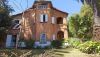https://www.zoneimmo-mada.com/uploads/2025/10/08/a-louer-villa-f5-combles-et-grand-jardin-arbore-en-c-faravohitra-1760699272_2_22450_medium.jpeg
