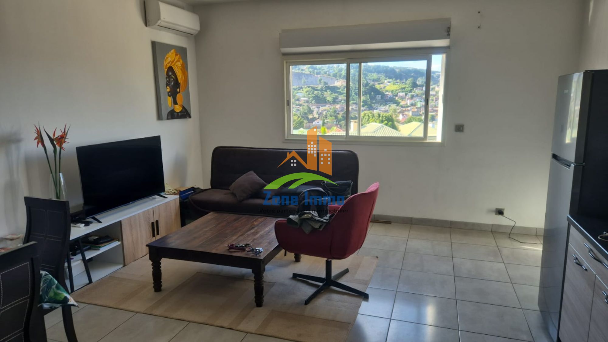 https://www.zoneimmo-mada.com/uploads/2026/05/26/a-vendre-appartement-t2-a-pied-du-lft-a-ambatobe-1779808919_1_98367_large.jpeg