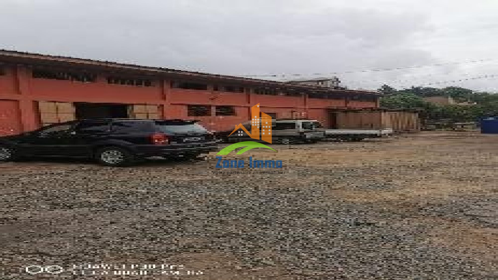 https://www.zoneimmo-mada.com/uploads/2026/09/15/a-louer-entrepot-hangar-espace-de-stockage-securise-andoharanofotsy-1789503073_1_68170_large.jpg