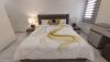 https://www.zoneimmo-mada.com/uploads/2026/09/24/a-louer-villa-f6-meublee-et-avec-piscine-a-analamahitsy-farango-1790223115_7_24485_medium.jpeg